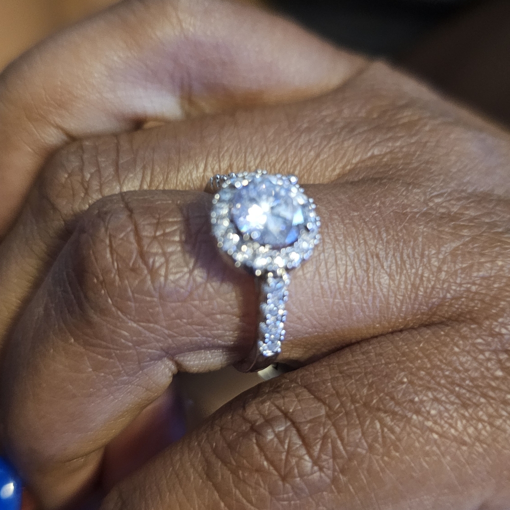 Elegant Silver Halo Ring